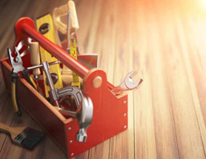 &Epsilon;&rho;&gamma;&alpha;&lambda;&epsilon;ί&alpha;